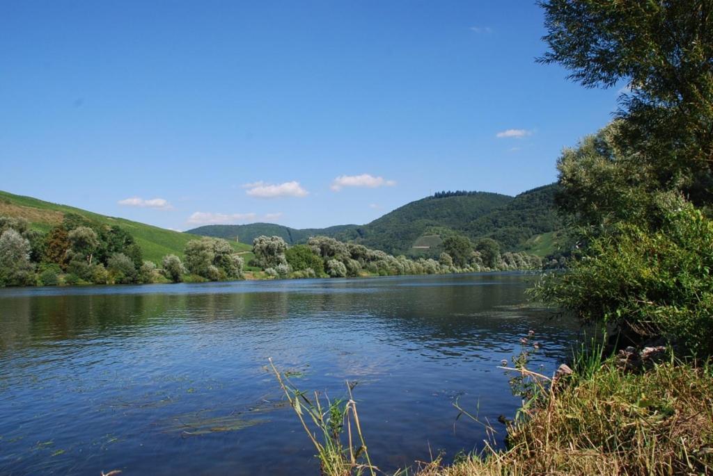 Roussel - Hotel Restaurant Bernkastel-Kues Zewnętrze zdjęcie