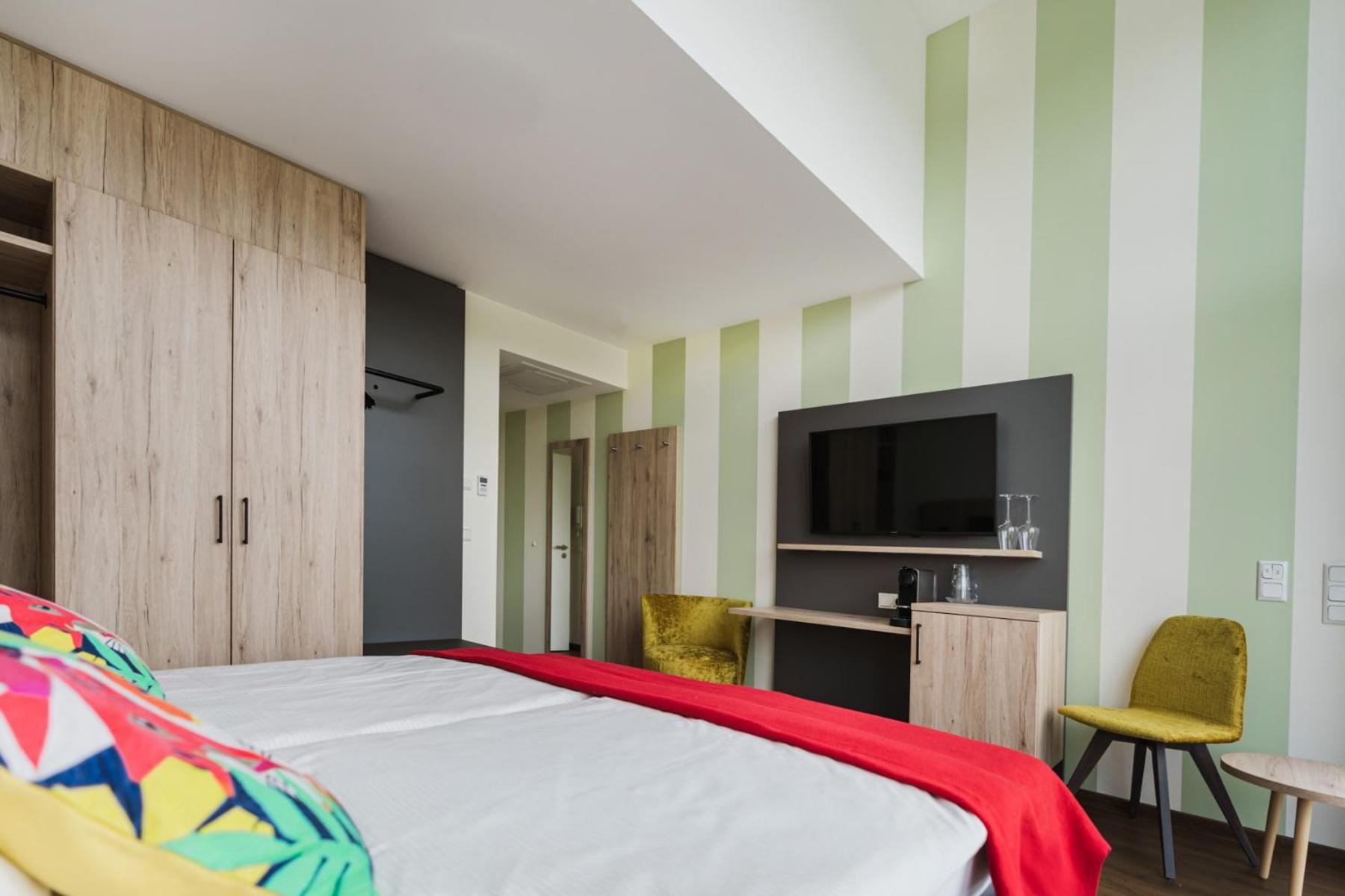 Roussel - Hotel Restaurant Bernkastel-Kues Zewnętrze zdjęcie